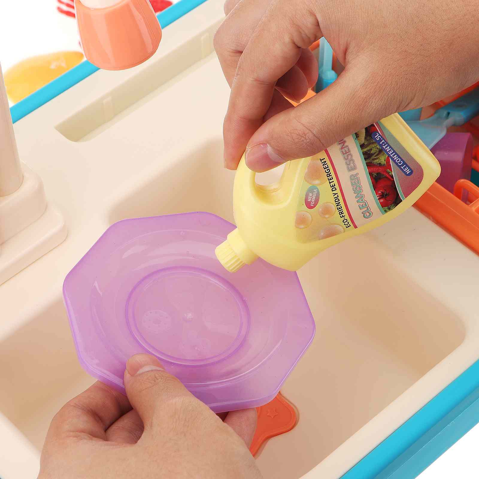 31-Piece Pretend Play Kitchen Sink Toys